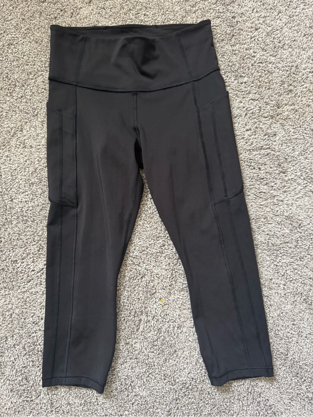 Athleta Black Ultimate Stash II Capri with Hidden Pocket